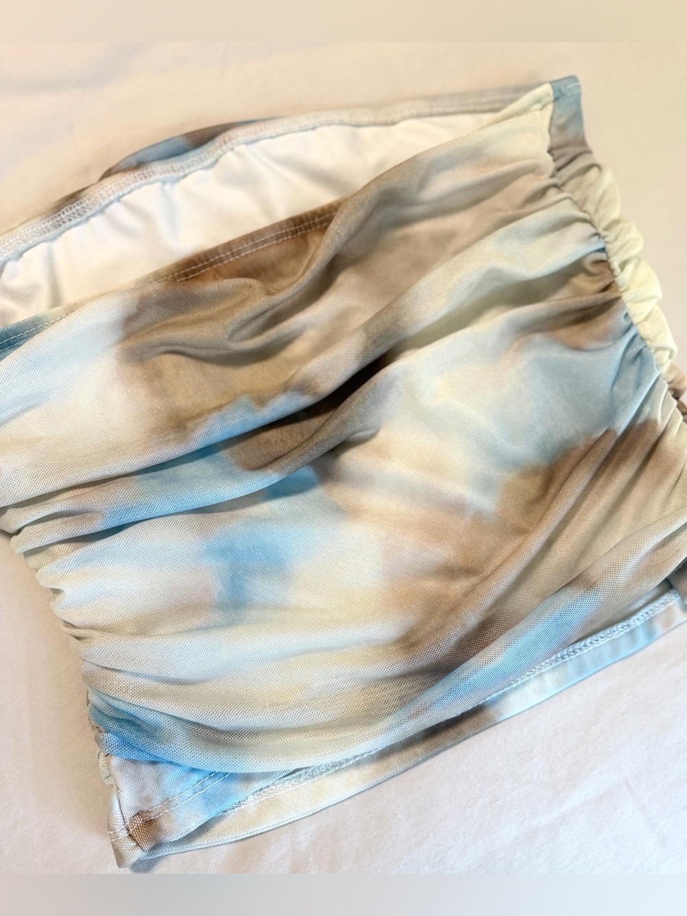 🤍 Abstract Ruched Mesh Strapless Tube Top | Size Small - Picture 6 of 8